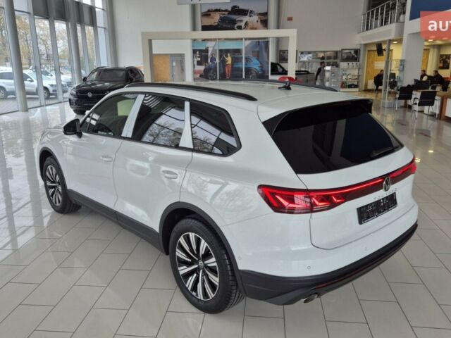 Фольксваген Туарег, объемом двигателя 2.97 л и пробегом 0 тыс. км за 70651 $, фото 10 на Automoto.ua