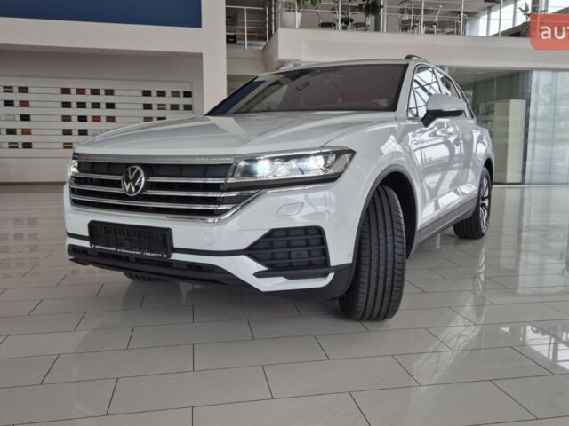 Фольксваген Туарег, объемом двигателя 2.97 л и пробегом 0 тыс. км за 70651 $, фото 2 на Automoto.ua