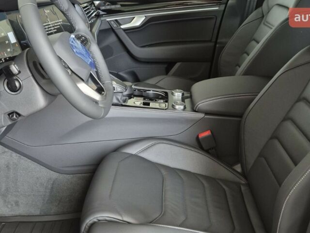 Фольксваген Туарег, объемом двигателя 2.97 л и пробегом 0 тыс. км за 72176 $, фото 21 на Automoto.ua