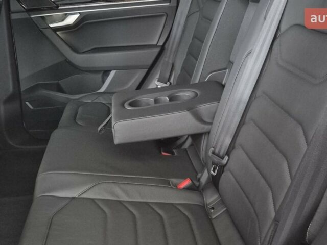 Фольксваген Туарег, объемом двигателя 2.97 л и пробегом 0 тыс. км за 70651 $, фото 20 на Automoto.ua