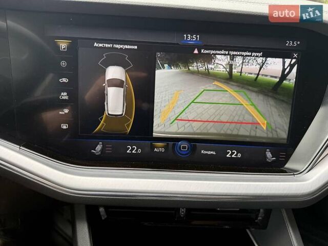 Желтый Фольксваген Туарег, объемом двигателя 2.99 л и пробегом 123 тыс. км за 43900 $, фото 9 на Automoto.ua