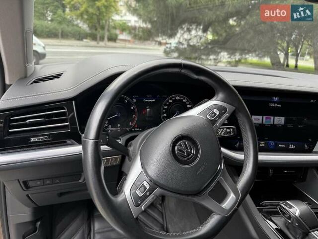 Желтый Фольксваген Туарег, объемом двигателя 2.99 л и пробегом 123 тыс. км за 43900 $, фото 16 на Automoto.ua