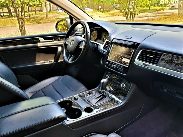 Серый Фольксваген Туарег, объемом двигателя 0 л и пробегом 149 тыс. км за 18400 $, фото 12 на Automoto.ua