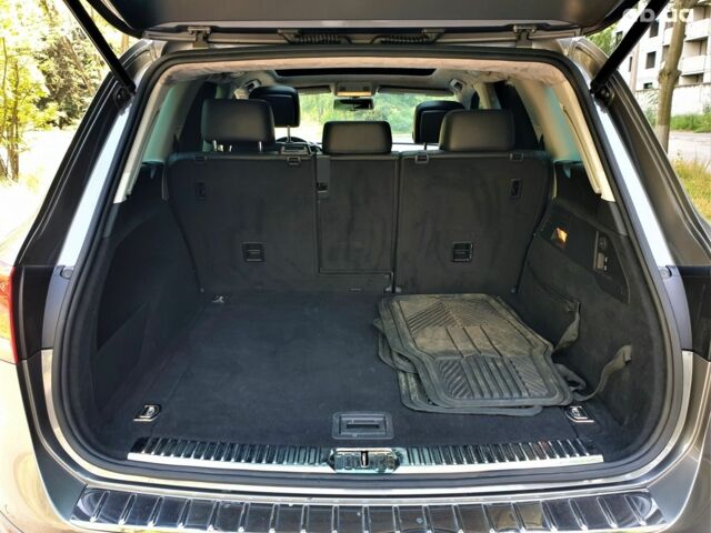 Серый Фольксваген Туарег, объемом двигателя 0 л и пробегом 149 тыс. км за 18400 $, фото 18 на Automoto.ua