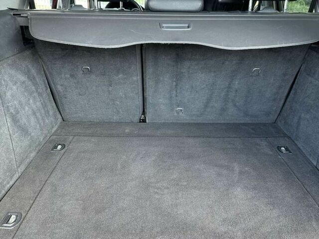 Серый Фольксваген Туарег, объемом двигателя 3 л и пробегом 230 тыс. км за 12500 $, фото 22 на Automoto.ua