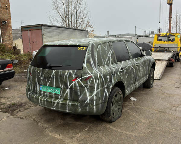 Серый Фольксваген Туарег, объемом двигателя 3.19 л и пробегом 222 тыс. км за 2999 $, фото 6 на Automoto.ua