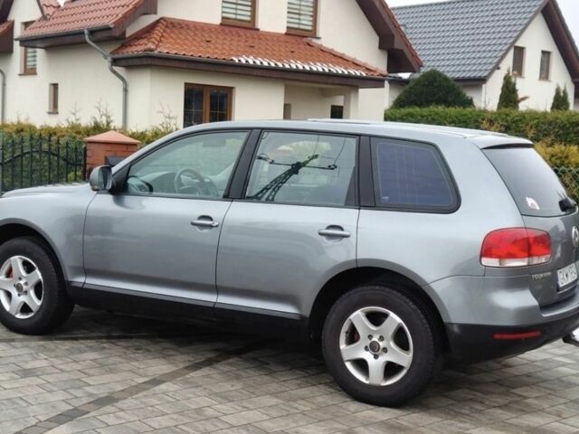 Сірий Фольксваген Туарег, об'ємом двигуна 0 л та пробігом 265 тис. км за 3500 $, фото 2 на Automoto.ua