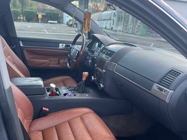 Сірий Фольксваген Туарег, об'ємом двигуна 2.5 л та пробігом 300 тис. км за 5615 $, фото 7 на Automoto.ua