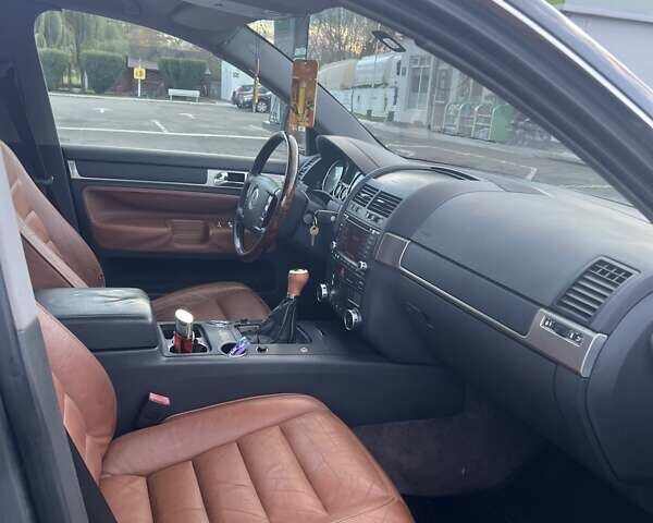 Сірий Фольксваген Туарег, об'ємом двигуна 2.5 л та пробігом 300 тис. км за 5617 $, фото 6 на Automoto.ua