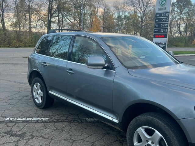 Сірий Фольксваген Туарег, об'ємом двигуна 2.5 л та пробігом 300 тис. км за 5615 $, фото 2 на Automoto.ua