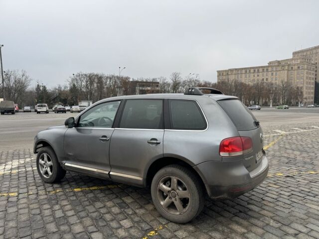 Серый Фольксваген Туарег, объемом двигателя 0 л и пробегом 320 тыс. км за 3000 $, фото 7 на Automoto.ua