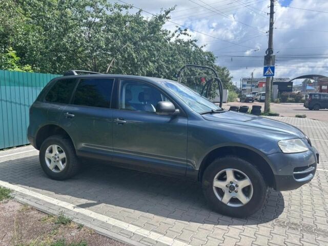 Фольксваген Туарег 2004 в Славянске на Automoto.ua Серый Фольксваген Туарег, объемом двигателя 2.5 л и пробегом 270 тыс. км за 4650 $, фото 6 на Automoto.ua