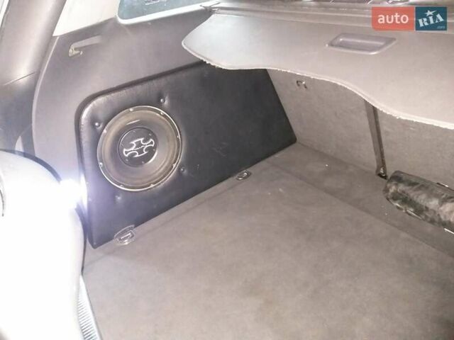 Серый Фольксваген Туарег, объемом двигателя 2.5 л и пробегом 324 тыс. км за 7500 $, фото 13 на Automoto.ua
