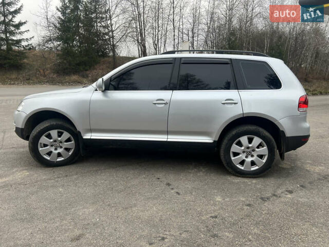 Сірий Фольксваген Туарег, об'ємом двигуна 3.2 л та пробігом 270 тис. км за 7200 $, фото 7 на Automoto.ua