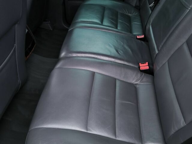 Серый Фольксваген Туарег, объемом двигателя 3 л и пробегом 371 тыс. км за 8500 $, фото 21 на Automoto.ua