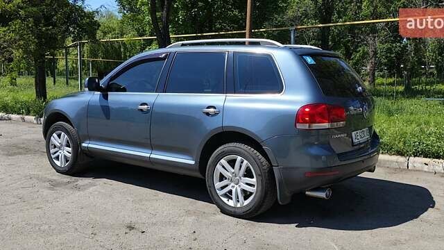 Серый Фольксваген Туарег, объемом двигателя 3.19 л и пробегом 503 тыс. км за 7700 $, фото 6 на Automoto.ua