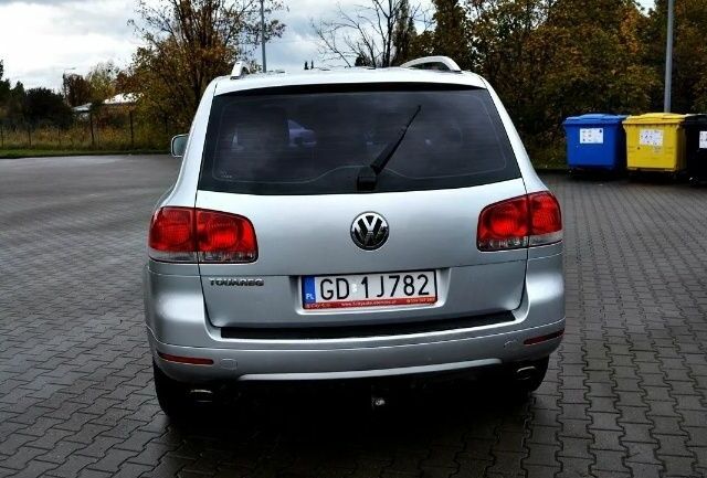 Серый Фольксваген Туарег, объемом двигателя 2 л и пробегом 1 тыс. км за 3200 $, фото 1 на Automoto.ua