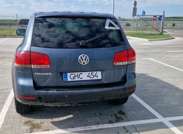 Сірий Фольксваген Туарег, об'ємом двигуна 2.5 л та пробігом 310 тис. км за 3650 $, фото 2 на Automoto.ua