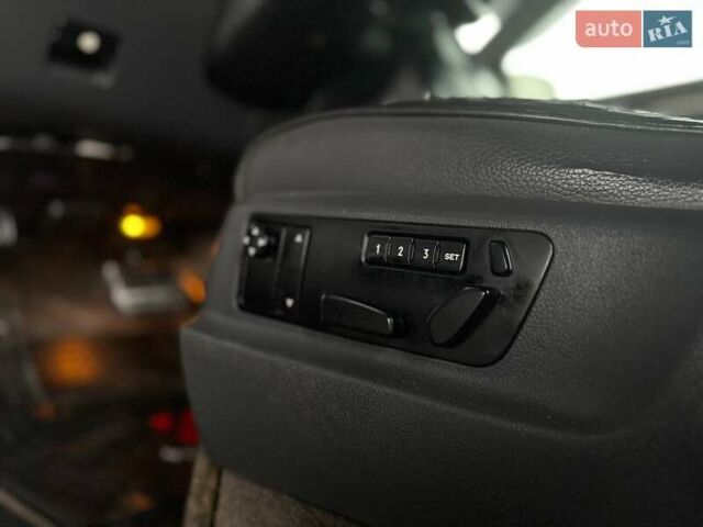 Серый Фольксваген Туарег, объемом двигателя 4.2 л и пробегом 309 тыс. км за 6999 $, фото 13 на Automoto.ua