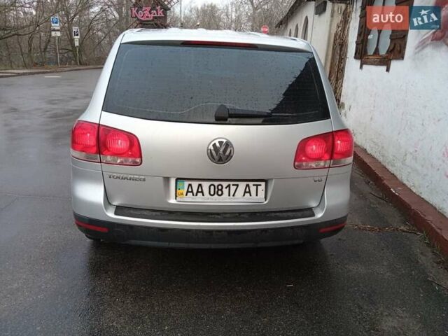 Серый Фольксваген Туарег, объемом двигателя 3.19 л и пробегом 158 тыс. км за 7000 $, фото 6 на Automoto.ua