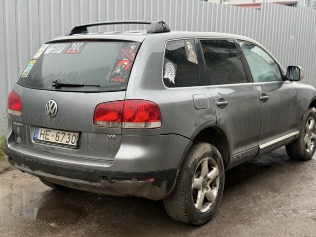 Серый Фольксваген Туарег, объемом двигателя 0 л и пробегом 200 тыс. км за 2750 $, фото 1 на Automoto.ua