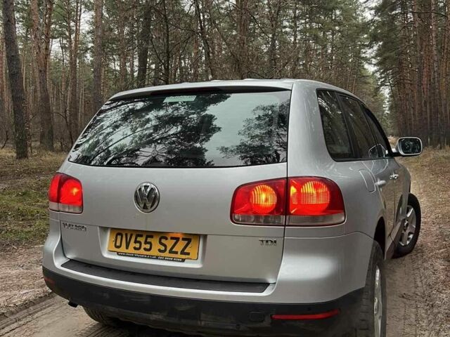 Серый Фольксваген Туарег, объемом двигателя 0 л и пробегом 250 тыс. км за 3900 $, фото 12 на Automoto.ua