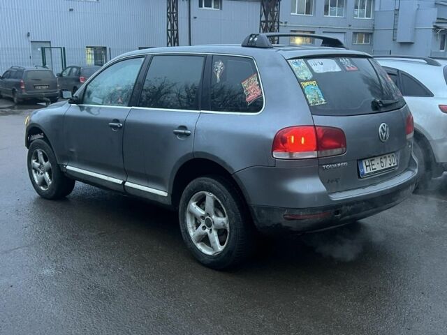 Сірий Фольксваген Туарег, об'ємом двигуна 3.2 л та пробігом 350 тис. км за 3000 $, фото 4 на Automoto.ua