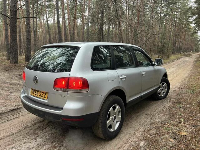 Серый Фольксваген Туарег, объемом двигателя 0 л и пробегом 250 тыс. км за 3900 $, фото 4 на Automoto.ua