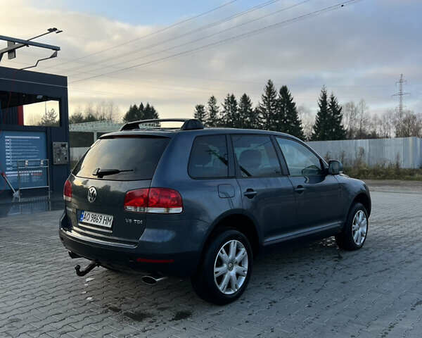 Серый Фольксваген Туарег, объемом двигателя 3 л и пробегом 428 тыс. км за 6700 $, фото 4 на Automoto.ua