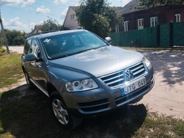 Сірий Фольксваген Туарег, об'ємом двигуна 2.5 л та пробігом 340 тис. км за 5000 $, фото 4 на Automoto.ua