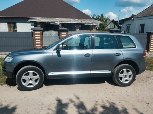 Сірий Фольксваген Туарег, об'ємом двигуна 2.5 л та пробігом 340 тис. км за 5000 $, фото 7 на Automoto.ua