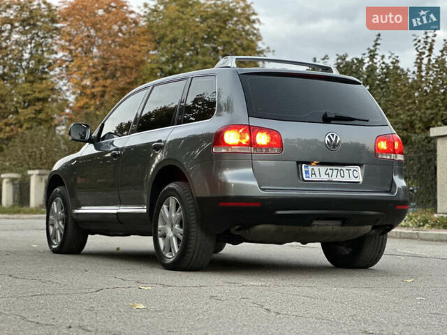 Серый Фольксваген Туарег, объемом двигателя 3 л и пробегом 220 тыс. км за 8250 $, фото 22 на Automoto.ua