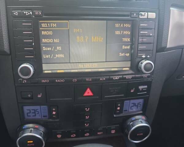 Фольксваген Туарег 2006 у Вилкове на Automoto.ua Сірий Фольксваген Туарег, об'ємом двигуна 2.46 л та пробігом 289 тис. км за 9500 $, фото 24 на Automoto.ua