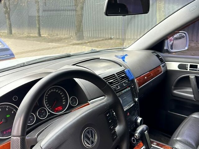 Сірий Фольксваген Туарег, об'ємом двигуна 3.2 л та пробігом 327 тис. км за 9500 $, фото 8 на Automoto.ua