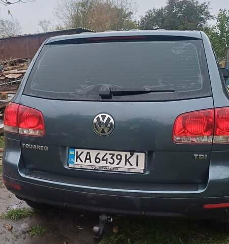 Сірий Фольксваген Туарег, об'ємом двигуна 2.5 л та пробігом 340 тис. км за 9600 $, фото 5 на Automoto.ua