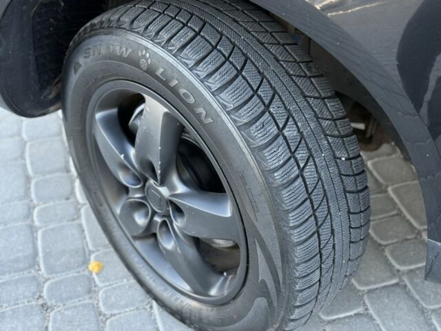 Сірий Фольксваген Туарег, об'ємом двигуна 3 л та пробігом 300 тис. км за 6900 $, фото 8 на Automoto.ua