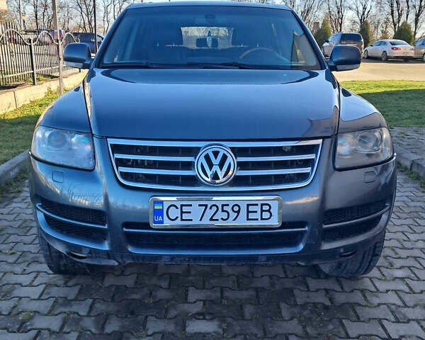 Сірий Фольксваген Туарег, об'ємом двигуна 2.97 л та пробігом 271 тис. км за 8499 $, фото 1 на Automoto.ua