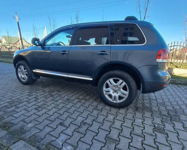 Сірий Фольксваген Туарег, об'ємом двигуна 2.97 л та пробігом 271 тис. км за 8499 $, фото 8 на Automoto.ua