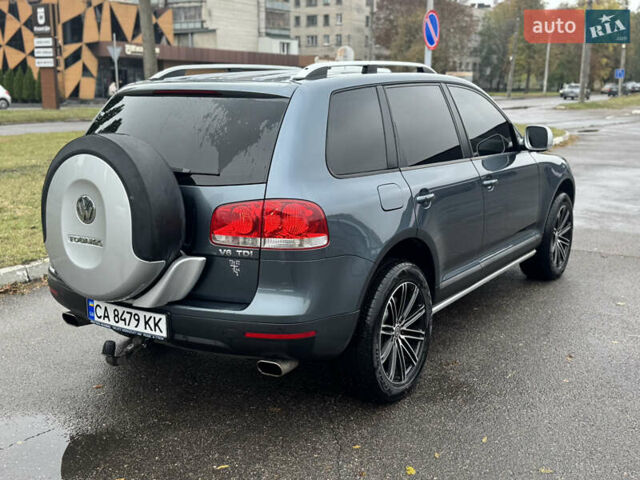 Сірий Фольксваген Туарег, об'ємом двигуна 2.97 л та пробігом 292 тис. км за 10900 $, фото 5 на Automoto.ua