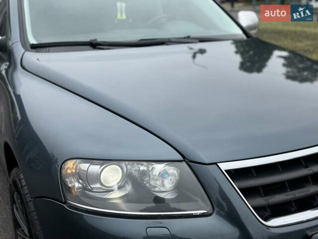 Сірий Фольксваген Туарег, об'ємом двигуна 2.97 л та пробігом 292 тис. км за 10900 $, фото 11 на Automoto.ua