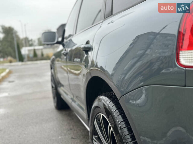 Сірий Фольксваген Туарег, об'ємом двигуна 2.97 л та пробігом 292 тис. км за 10900 $, фото 7 на Automoto.ua