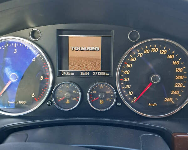 Сірий Фольксваген Туарег, об'ємом двигуна 2.97 л та пробігом 271 тис. км за 8499 $, фото 6 на Automoto.ua