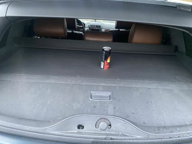 Сірий Фольксваген Туарег, об'ємом двигуна 5 л та пробігом 260 тис. км за 3100 $, фото 16 на Automoto.ua