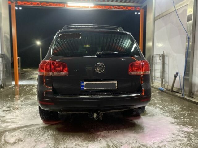 Серый Фольксваген Туарег, объемом двигателя 3.6 л и пробегом 280 тыс. км за 5700 $, фото 9 на Automoto.ua
