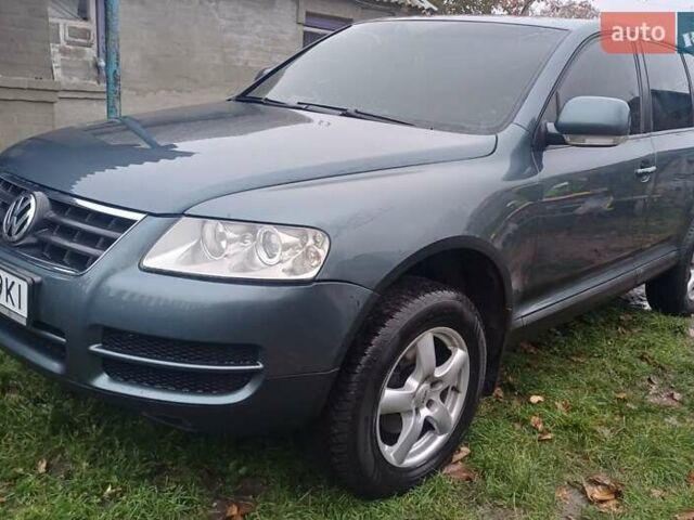 Сірий Фольксваген Туарег, об'ємом двигуна 2.5 л та пробігом 340 тис. км за 9600 $, фото 9 на Automoto.ua