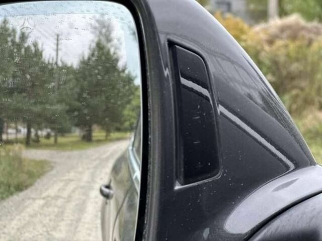 Серый Фольксваген Туарег, объемом двигателя 3 л и пробегом 391 тыс. км за 8115 $, фото 10 на Automoto.ua