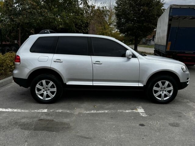 Фольксваген Туарег 2007 у Харкові на Automoto.ua Сірий Фольксваген Туарег, об'ємом двигуна 3.2 л та пробігом 294 тис. км за 11000 $, фото 3 на Automoto.ua