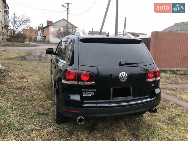 Серый Фольксваген Туарег, объемом двигателя 3.6 л и пробегом 290 тыс. км за 12000 $, фото 41 на Automoto.ua