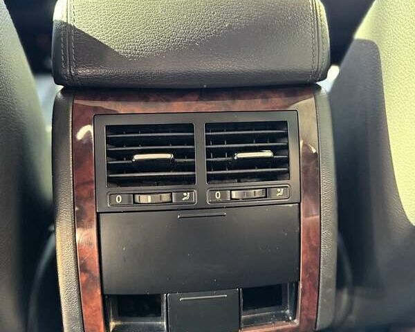 Фольксваген Туарег 2007 в Киеве на Automoto.ua Серый Фольксваген Туарег, объемом двигателя 3 л и пробегом 298 тыс. км за 10999 $, фото 28 на Automoto.ua