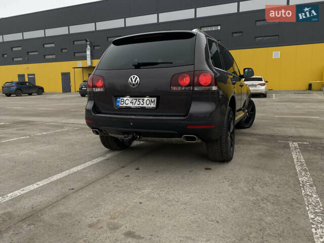 Сірий Фольксваген Туарег, об'ємом двигуна 3 л та пробігом 264 тис. км за 13200 $, фото 12 на Automoto.ua